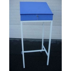 https://www.techni-contact.ovh/ressources/images/produits/merchandising/pupitre-mobile-et-fixe-3805425-1.jpg - Avec roues ou sans roues