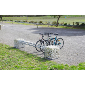 https://www.techni-contact.ovh/ressources/images/produits/merchandising/range-velo-gabion-2403901-1.jpg - Supports cycles gabions 6 places
