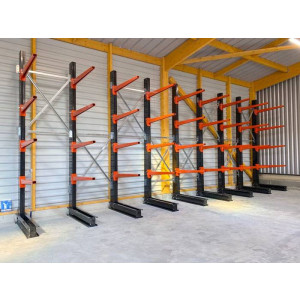 https://www.techni-contact.ovh/ressources/images/produits/merchandising/rayonnage-cantilever-pour-charges-lourdes-13115413-1.jpg - Rayonnage charges longues