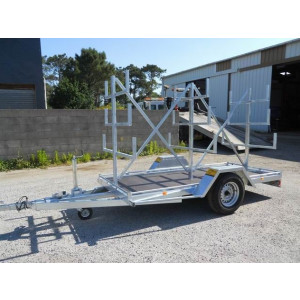 https://www.techni-contact.ovh/ressources/images/produits/merchandising/remorque-plateau-pour-barnum-sur-mesure-14337112-1.jpg - 1300 Kg