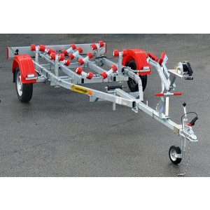 https://www.techni-contact.ovh/ressources/images/produits/merchandising/remorque-porte-bateau-a-moteur-800-kg-2797403-1.jpg - PTAC : 1100 kg CU 800 kg remorque freinée simple essieu