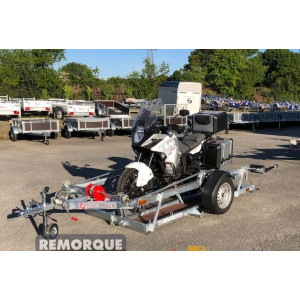 https://www.techni-contact.ovh/ressources/images/produits/merchandising/remorque-porte-moto-grosses-cylindrees-23772432-1.jpg - Remorque porte-moto à deux roues 