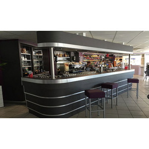 https://www.techni-contact.ovh/ressources/images/produits/merchandising/renovation-bar-12417704-1.jpg - Agencement sur mesure