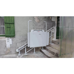 https://www.techni-contact.ovh/ressources/images/produits/merchandising/service-d-installation-de-plate-formes-elevatrices-1225952-1.jpg - Pour plateformes élévatrices stairiser