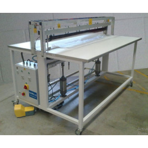 https://www.techni-contact.ovh/ressources/images/produits/merchandising/soudeuse-pneumatique-pour-emballages-plastique-79271642-1.jpg - Machine de soudage pour fabrication de housses plastique