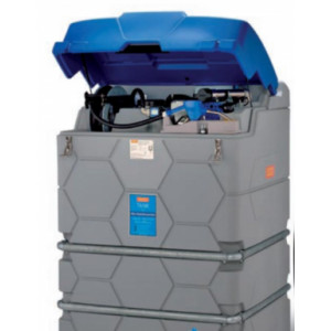 https://www.techni-contact.ovh/ressources/images/produits/merchandising/station-adblue-double-paroi-2500-l-4706937-1.jpg - Capacité : 2500 litres - Conforme NF EN 13341
