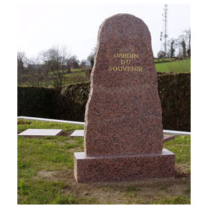 https://www.techni-contact.ovh/ressources/images/produits/merchandising/stele-en-granit-1084059-1.jpg - Jardin du souvenir