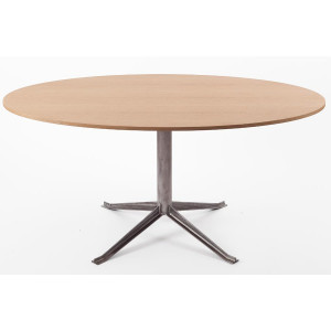 https://www.techni-contact.ovh/ressources/images/produits/merchandising/table-de-bureau-ovale-964279-1.jpg - Dimensions: hauteur 73 cm - Trois tailles au choix