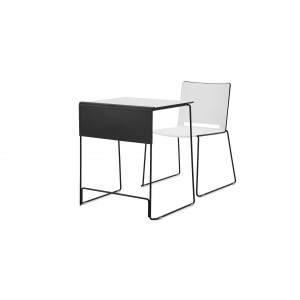 https://www.techni-contact.ovh/ressources/images/produits/merchandising/table-exam-empilable-94478525-1.jpg - Dimensions du plateau (L x P) : 67 x 53 cm