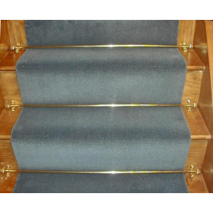 https://www.techni-contact.ovh/ressources/images/produits/merchandising/tapis-d-escalier-a-motif-pour-hotel-9531380-1.jpg - Collection trianon