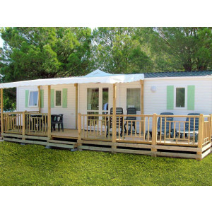 https://www.techni-contact.ovh/ressources/images/produits/merchandising/terrasse-mobil-home-couverte-18-m2-9513310-1.jpg - Surface : 18 m2 - couverte