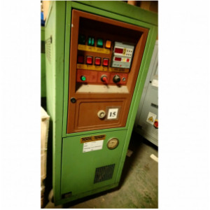 https://www.techni-contact.ovh/ressources/images/produits/merchandising/thermoregulateur-a-huile-en-occasion-22121237-1.jpg - Puissance de chauffe : 24 kW-Sélection T°C outillage ou réservoir