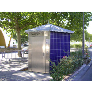 https://www.techni-contact.ovh/ressources/images/produits/merchandising/toilettes-exterieur-octogonales-personnalises-13695554-1.jpg - Toilettes Royan-dept 17