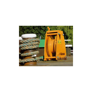 https://www.techni-contact.ovh/ressources/images/produits/merchandising/treuil-de-halage-pour-barge-1781577-1.jpg - Réf. THB