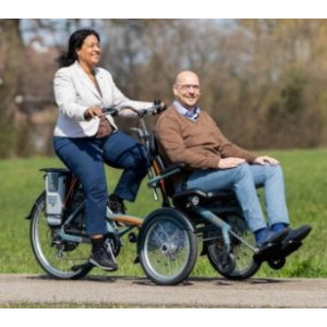 https://www.techni-contact.ovh/ressources/images/produits/merchandising/tricycle-pour-personnes-en-fauteuil-roulant-72415941-1.jpg - Convient aux enfants et aux adultes