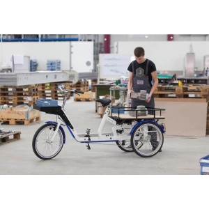 https://www.techni-contact.ovh/ressources/images/produits/merchandising/tricycle-professionnel-12705594-1.jpg - Charge utile jusqu'à 250 kg