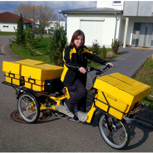 https://www.techni-contact.ovh/ressources/images/produits/merchandising/triporteur-velo-courrier-postal-2475239-1.jpg - Charge utile: 250kg  -   Différentiel