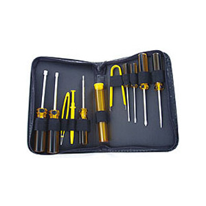 https://www.techni-contact.ovh/ressources/images/produits/merchandising/trousse-a-outils-pc-basique-11-outils-2660801-1.jpg - Trousse à outils