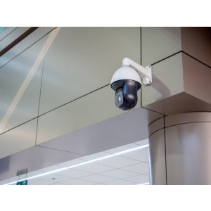 https://www.techni-contact.ovh/ressources/images/produits/merchandising/video-surveillance-77972388-1.jpg - Installation de système de vidéo-surveillance