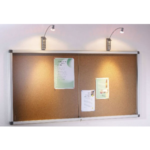 https://www.techni-contact.ovh/ressources/images/produits/merchandising/vitrine-affichage-interieur-7641337-1.jpg - Capacités feuilles A4 - cadre aluminium
