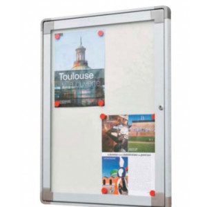 https://www.techni-contact.ovh/ressources/images/produits/merchandising/vitrine-murale-d-affichage-13539404-1.jpg - Formats 2A4 à 18A4 - 1 ou 2 portes - Cadre en aluminium