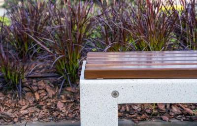 PR:  Assise en bois écologique Re s y s t a ®, agrégat poli