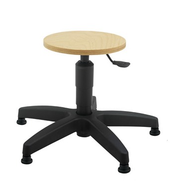 Tabouret réglable sur patins