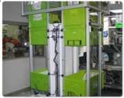 Elévateur descendeur de bac