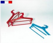 Cintre porte habits piscine