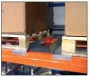 Rail de guidage conteneur