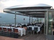 Abri terrasse de restaurant - modulable sur 2 ou 4 poteaux