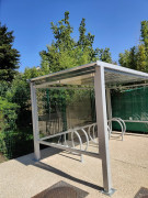 Abri vélo extérieur poteaux en acier