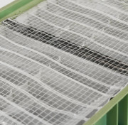 Aménagement sur mesure de caisse palette et conteneur - Bâche anti-humidité anti-poussière - Alvéoles de protection