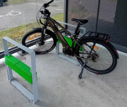 Arceau vélo électrique en acier - avec borne de recharge - H.750 mm x L.665 mm