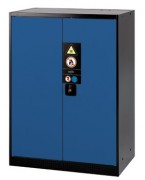 Armoire de stockage pour produits dangereux portes pleines