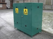 Armoire avec rétention -Volume de stockage : 1.7 m³ - Capacité de rétention : 260 l