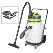 Aspirateur avec pompe à eau intégrée