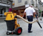 Aspirateur de voirie et déchets urbains