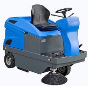 Balayeuse autoportée électrique ou thermique - Rendement de 7000 à 7500 m²/h