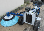 Balayeuse pour voirie et logettes 