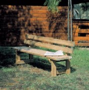 Banc en bois pour espace vert