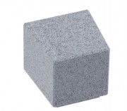 Pouf public en béton