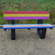 Banc public en plastique recyclé coloré