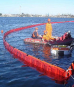 Barrage flottant anti-pollution - L : 15 m - H : 350 à 1100 mm