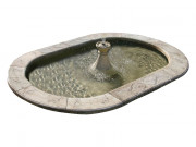 Bassin de jardin en pierre avec fontaine centrale