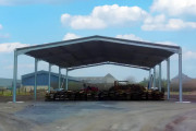 Bâtiment de stockage galvanisé 400m², structure + couverture