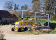 Bâtiment mono-pente galvanisé - 8x18x5m avec auvent de 4m