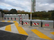 Bavette rabattable anti chute pour déchetterie