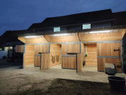 Boxes pour chevaux avec ouverture intégrale - 2 battants
