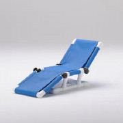 Brancard de douche pédiatrie